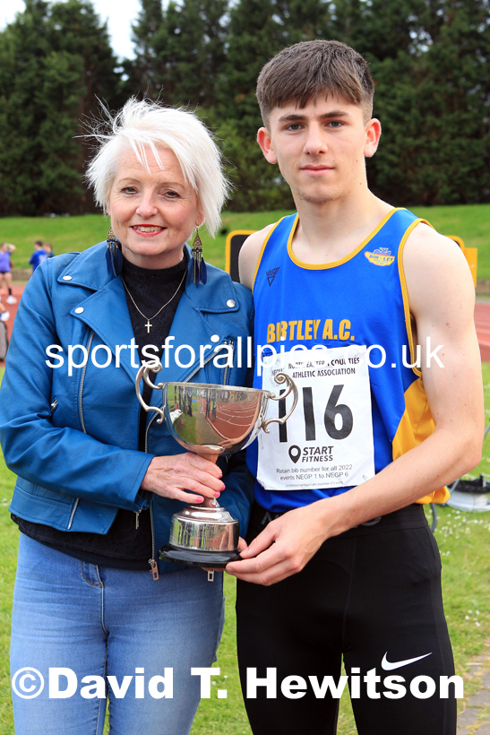 800 metres, 2022 NEGP No. 2, Hebburn. Photo: David T. Hewitson/Sports for All Pics